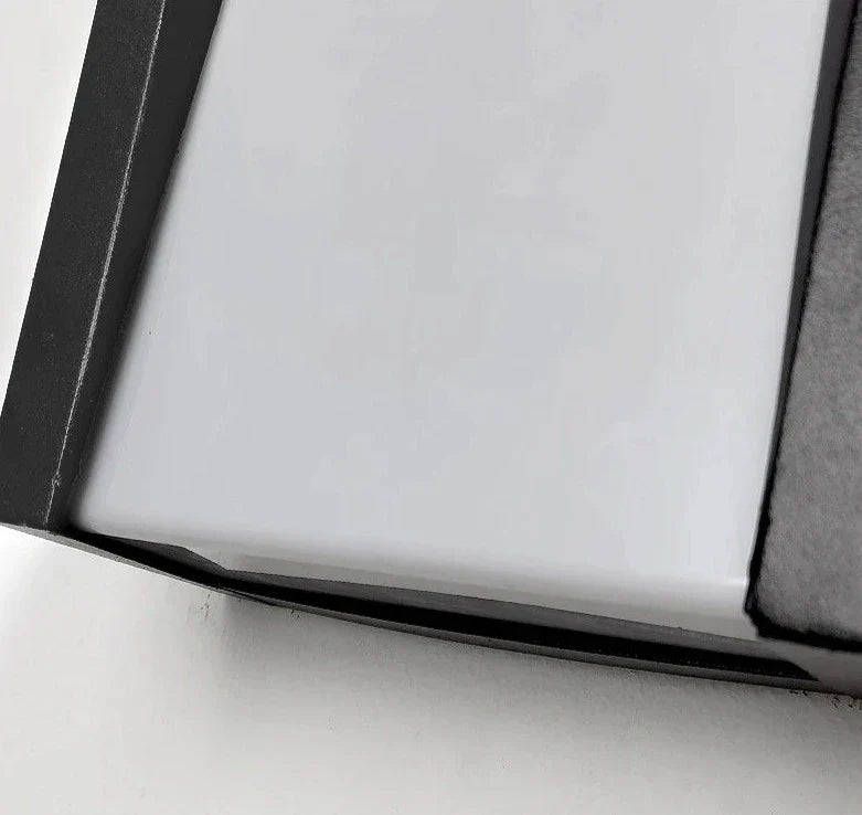 Glowis | Moderne Buitenarmatuur