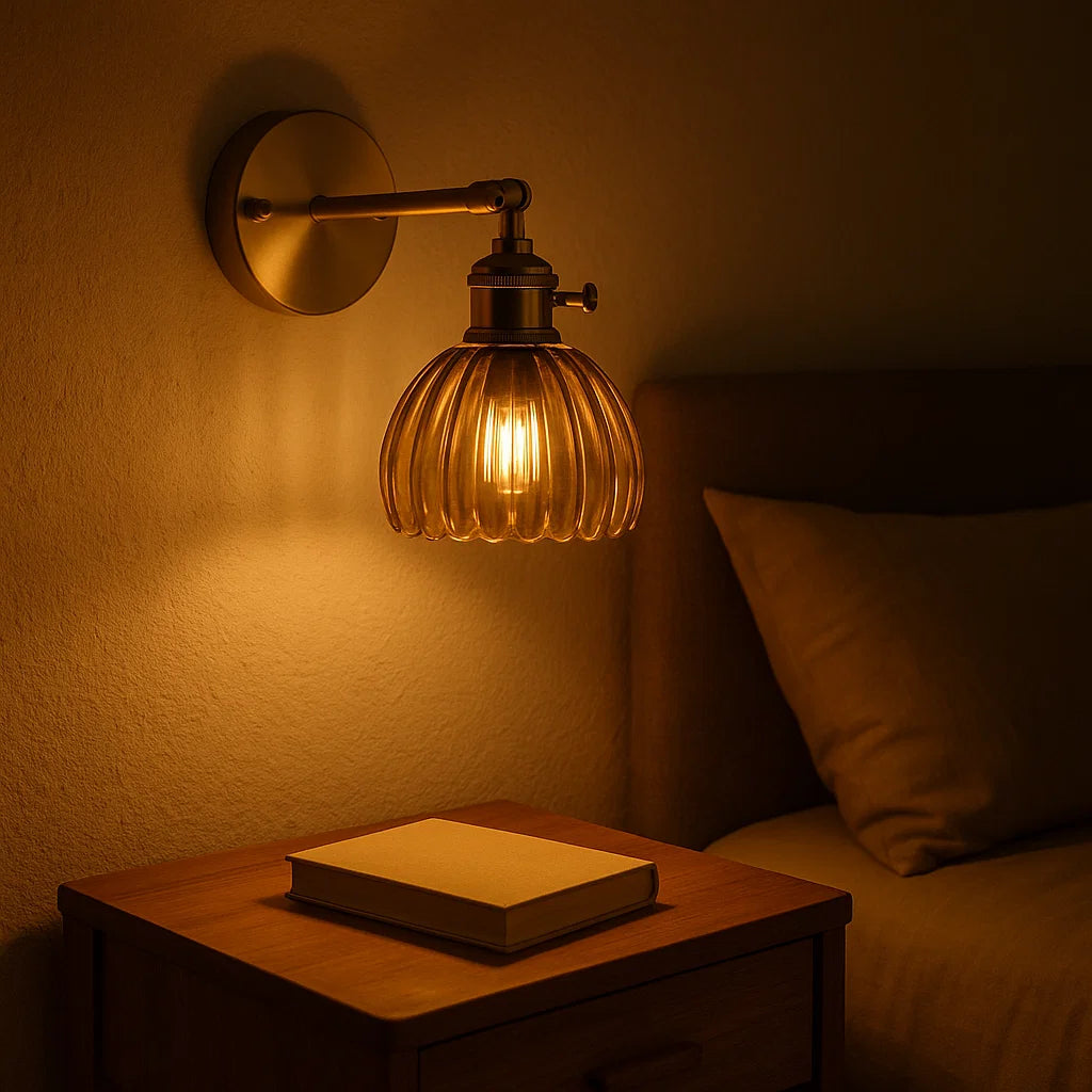 TulipaGlow | Vintage Wandlamp met Glazen Bloemkap