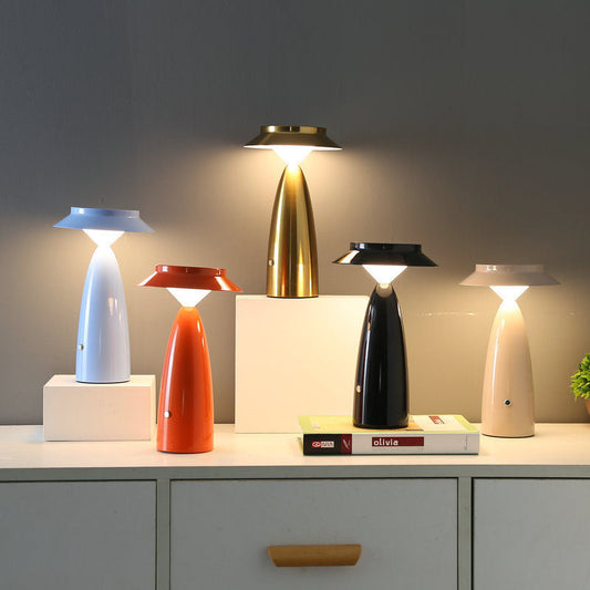 MushroomGlo - Lampada da Tavolo Gioiosa con Design Industriale