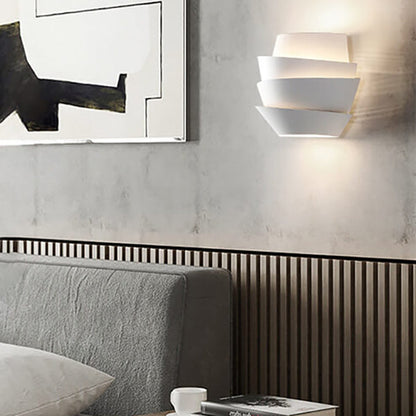 Luminique Wandlamp | Scandinavisch Design met 2 Lichtpunten – IJzeren Behuizing