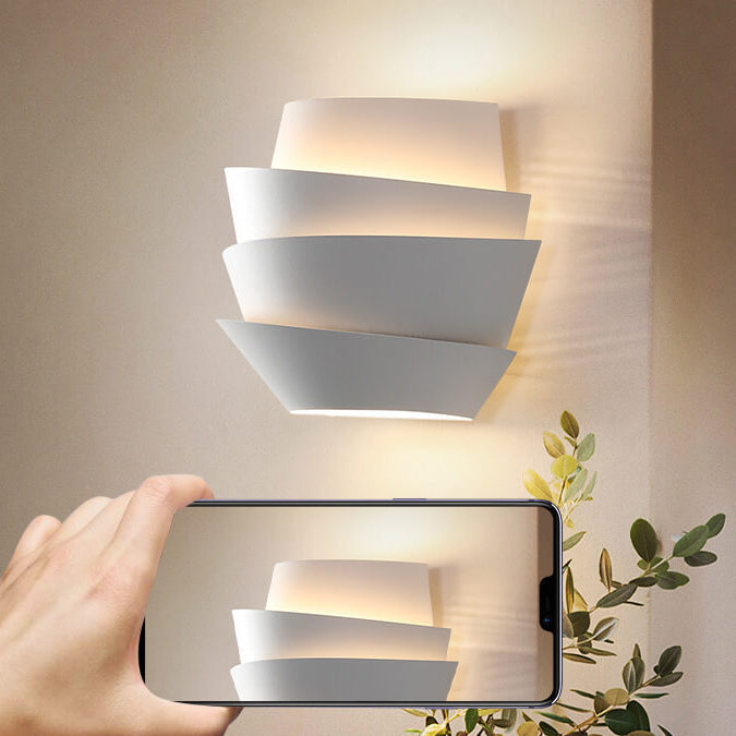 Luminique Wandlamp | Scandinavisch Design met 2 Lichtpunten – IJzeren Behuizing