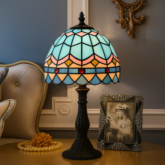 LichtBries - Tiffany-vormige lamp van gekleurd glas met loodlijnen