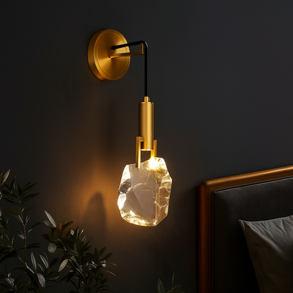 Auréla – Kristallen Wandlamp met Gouden Accent | Luxe LED Verlichting
