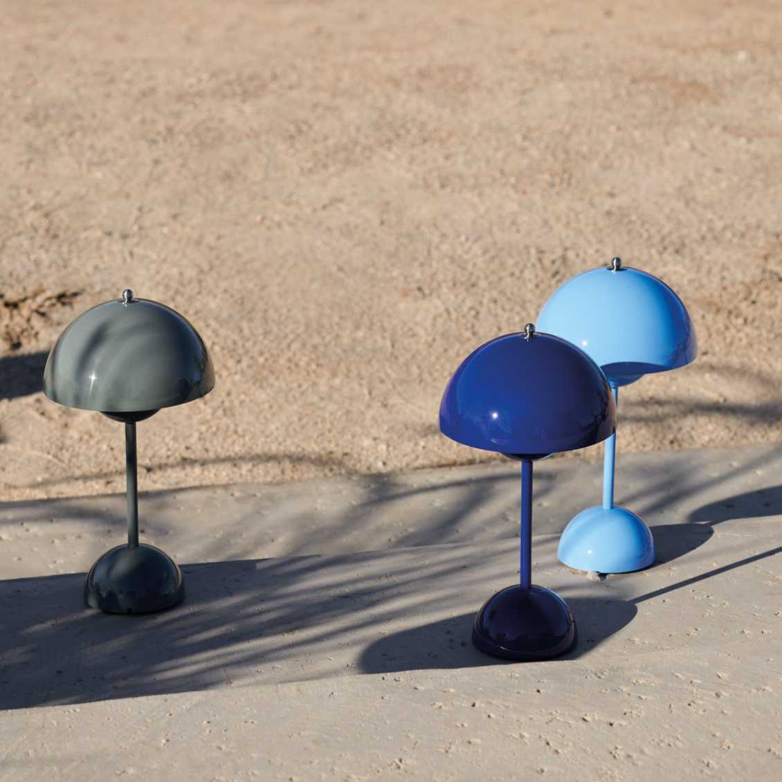 LumoGlow | Lampada da Tavolo LED Portatile con Bagliore Caldo