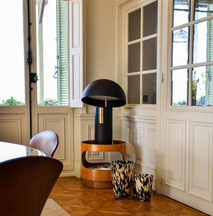 Solique | Gekantelde kap Tafellamp