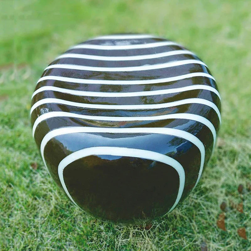 Nivora | Kreatywna Lampa Ogrodowa z Kamienia