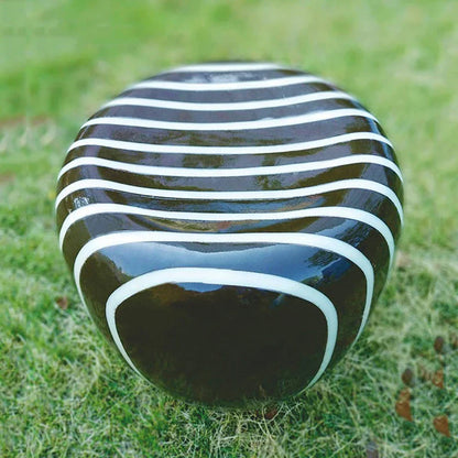 Nivora | Kreatywna Lampa Ogrodowa z Kamienia