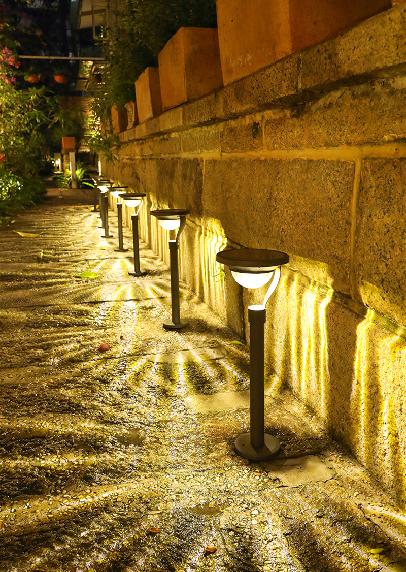 Tova | Lampada da terra solare