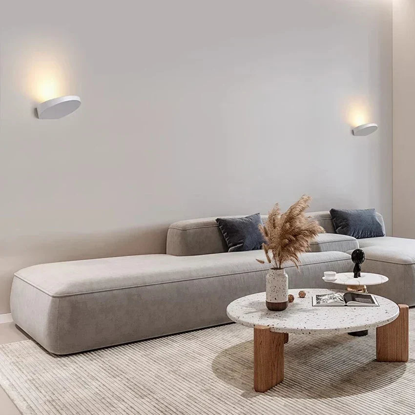 NoirGlow – Nowoczesna lampa ścienna LED w minimalistycznym designie