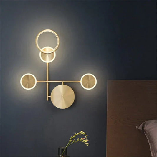 GlintForge – Moderne LED Wandlamp in Goud voor Woonkamer & Hal