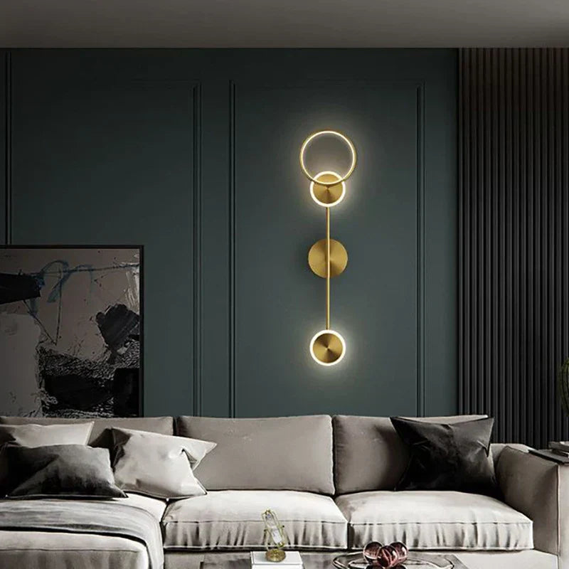 GlintForge – Lampada da parete LED moderna in oro per soggiorno e ingresso