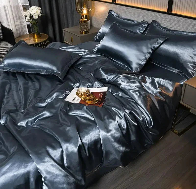 SatinLuxe - Elegante Satin Duvet Cover