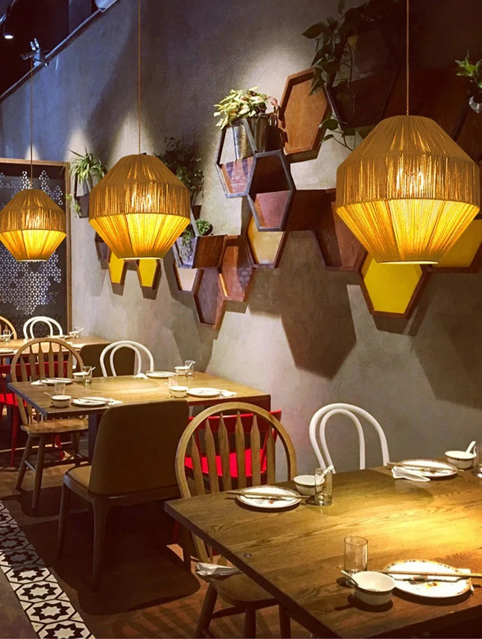 Italian
Lampada a sospensione giapponese LOFT