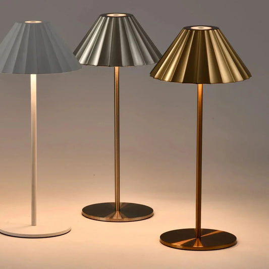 EleganceLight - Lampada con Funzioni Avanzate