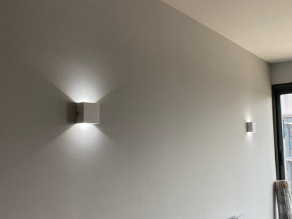 Suntra | Minimalistyczna lampa ścienna zewnętrzna