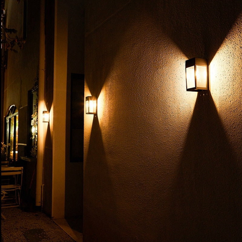 Floré | Lampade da parete per cancelli da giardino