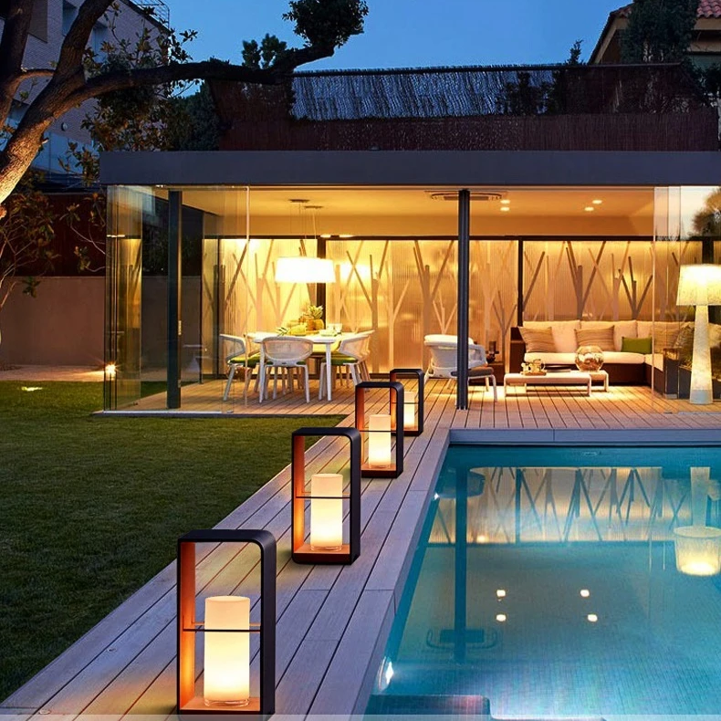 Lampa tarasowa zasilana energią słoneczną