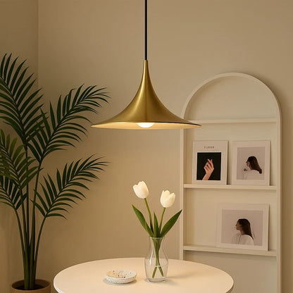 ScandiShine Lampada a Sospensione | Design Scandinavo | Luce Bianca Calda | Metallo | 90-260V