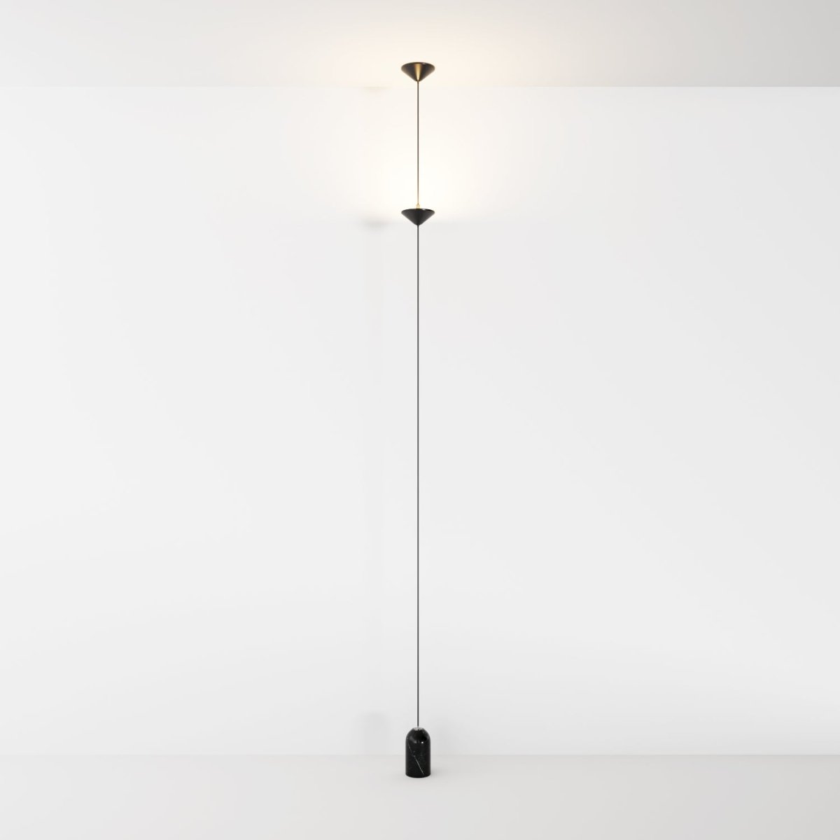 Keilana – Minimalistische Vloer-tot-Plafondlamp