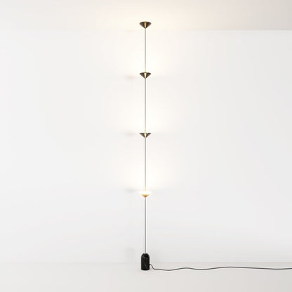 Keilana – Minimalistische Vloer-tot-Plafondlamp