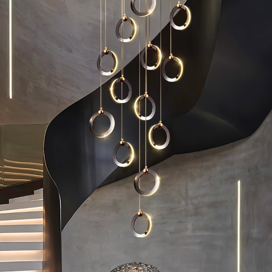 KhaatemLuce – Lampada a Sospensione LED Futuristica con Anelli Multipli – Altezza Regolabile – Design Moderno