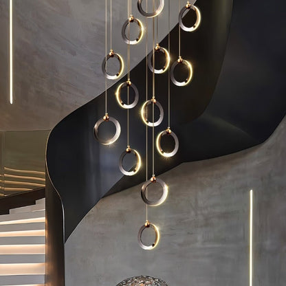 KhaatemLuce – Lampada a Sospensione LED Futuristica con Anelli Multipli – Altezza Regolabile – Design Moderno
