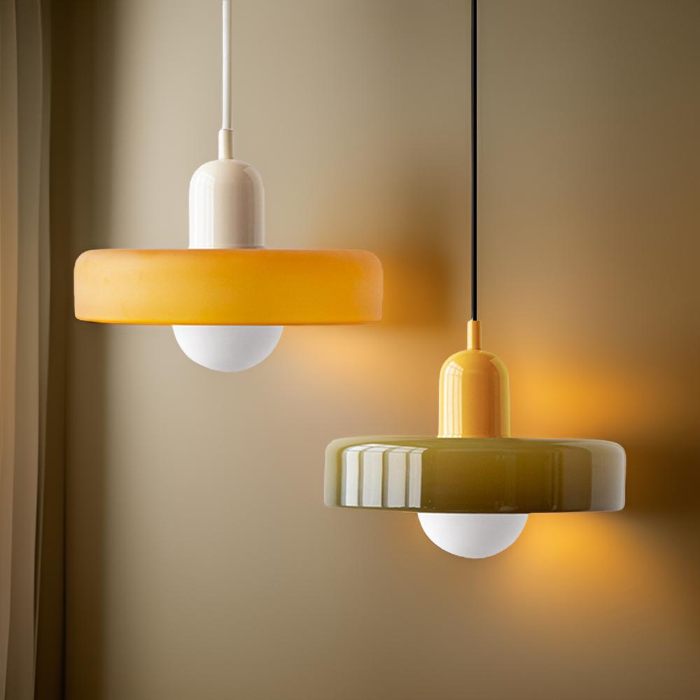 Macaron-  hanglamp met gekleurd glas en modern design