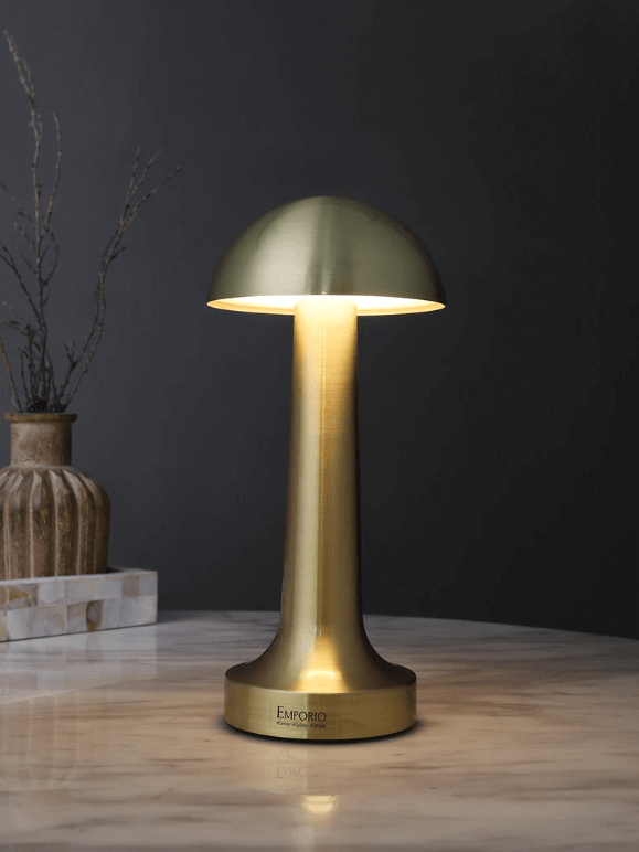 LightElegance - Lampada da Tavolo Moderna con Design Elegante