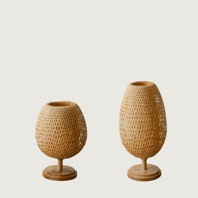 Luvano | Lampada da tavolo vintage in legno e metallo