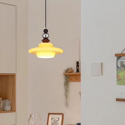 CASTELLA Hanglamp – Middeleeuws Design met Beige Glazen Kap & Houten Accenten