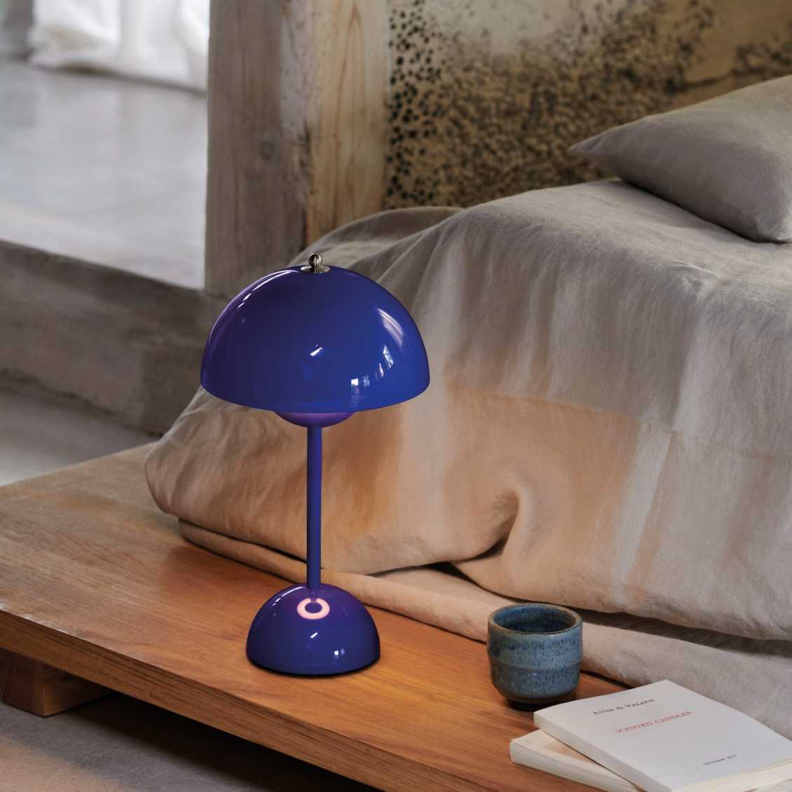 LumoGlow | Lampada da Tavolo LED Portatile con Bagliore Caldo